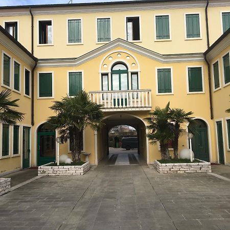 Hotel Alla Busa Noventa Vicentina Bagian luar foto