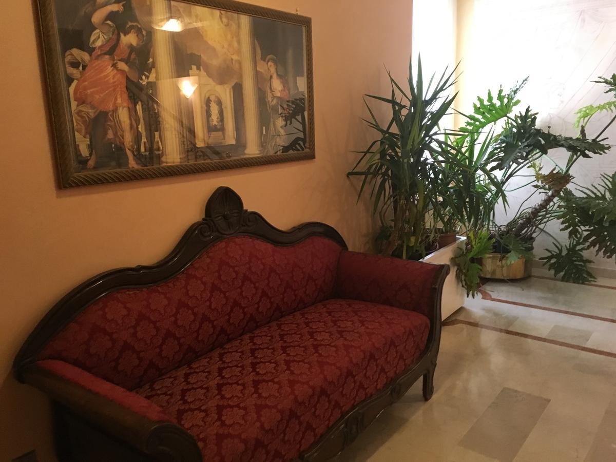 Hotel Alla Busa Noventa Vicentina Bagian luar foto