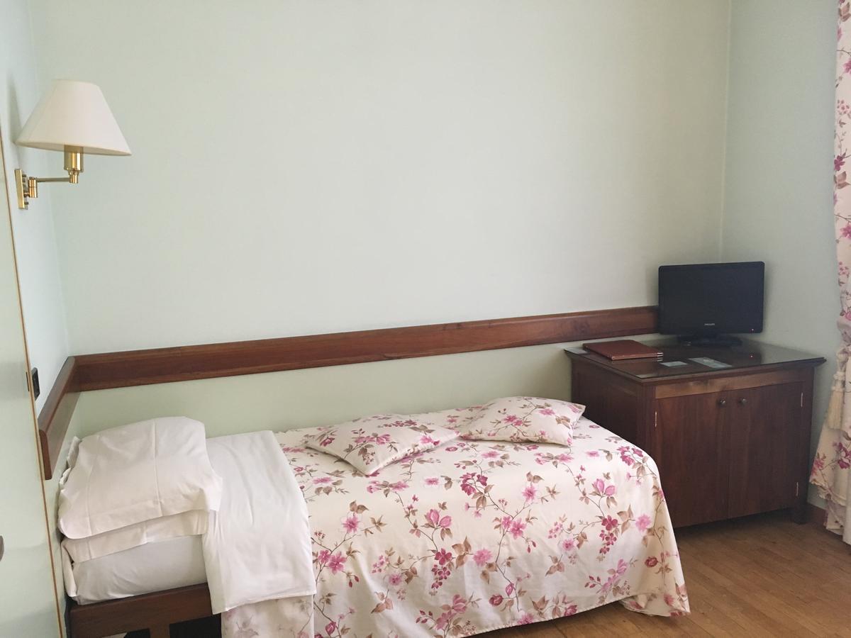 Hotel Alla Busa Noventa Vicentina Bagian luar foto